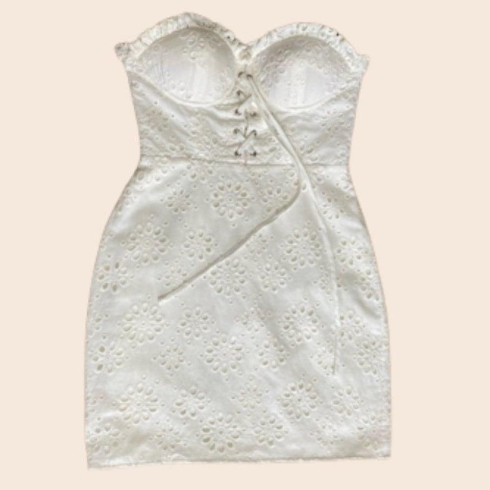 Strapless white eyelet dress xxs